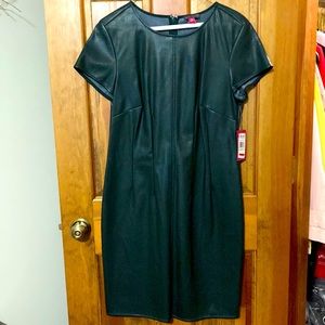 Cute leather short sleeved “leather look” sheath dress